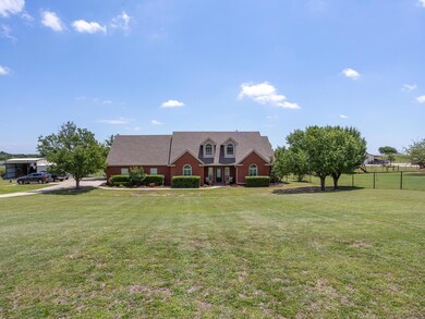 116 Meadow Crest Rd, Fort Worth, TX 76108 - photo 2