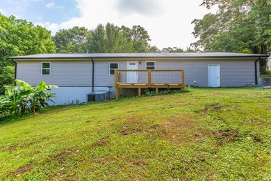 913 N Chattanooga St, La Fayette, GA 30728 - photo 6