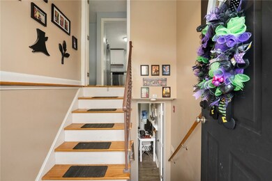 32 Old Carriage Rd, West Warwick, RI 02893 - photo 2