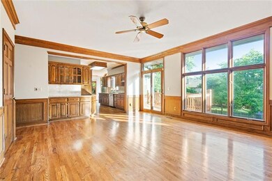 5813 Oakview St, Shawnee, KS 66216 - photo 7