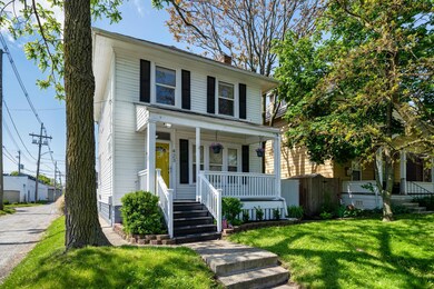 423 Sheldon Ave_MLS_03