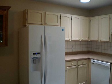 162 Edaville Ct unit 162, Warwick, RI 02886 - photo 6