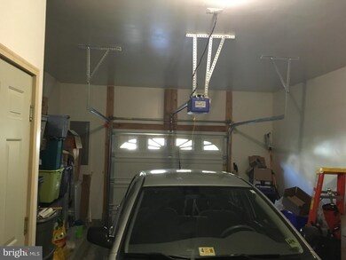 42639 Homefront Terrace, Chantilly, VA 20152 - photo 6