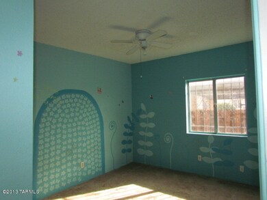 022-166482 bedroom 1