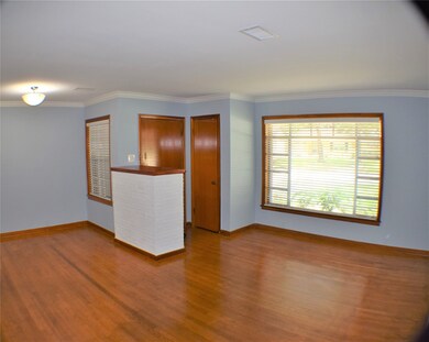 1211 Stonecrest Dr, Houston, TX 77018 - photo 4