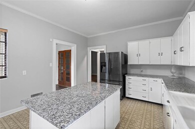 Nice updated Kitchen
