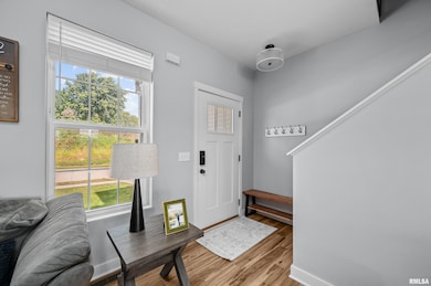 3347 Glenbrook Cir N, Bettendorf, IA 52722 - photo 3