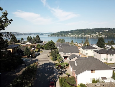 1403 N 38th St, Renton, WA 98056 - photo 3