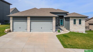 960 Elm Cir, Springfield, NE 68059 - photo 4