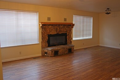 1061 Sage View Dr, Sparks, NV 89434 - photo 3