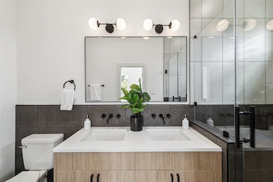 415 Clearwater St unit A/B, Houston, TX 77029 - photo 6