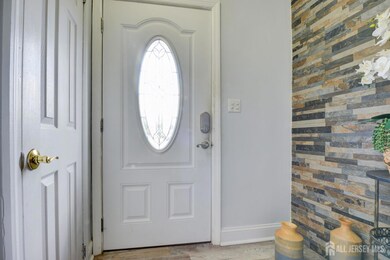 31 Linden St, Carteret, NJ 07008 - photo 7