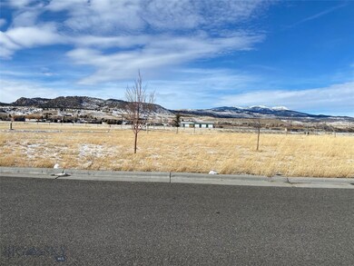 Park to the West & Tobacco Root Mountain Views