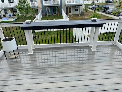 deck off kitchen with added ledge