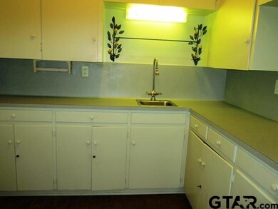 200 Glenhaven Dr, Tyler, TX 75701 - photo 7