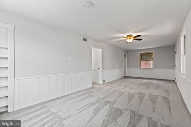 2024 Clearview Ave, Norristown, PA 19403 - photo 5