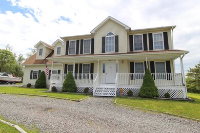 1849 Blanding Dr, Blakeslee, PA 18610 - photo 2