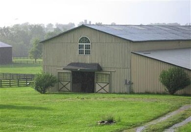 485 Chatham Rd, Harrodsburg, KY 40330 - photo 2
