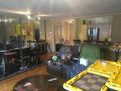 Chestnut Hill at Essex Park unit 3A, Staten Island, NY 10314 - photo 4