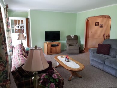 8 Orchard Dr, Schenectady, NY 12302 - photo 6