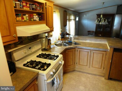 148 Konrad Morgan Way, Lothian, MD 20711 - photo 6