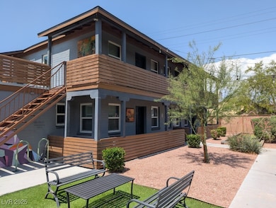 319 N 11th St unit D, Las Vegas, NV 89101 - photo 3