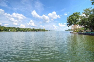 Breathtaking views of Lake Wylie