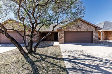 9804 Avenue V unit A, Lubbock, TX 79423 - photo 2