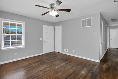 109 Minolta Dr, West Columbia, SC 29172 - photo 3