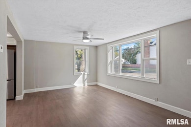 1111 N Albany St unit 1, Springfield, IL 62702 - photo 6