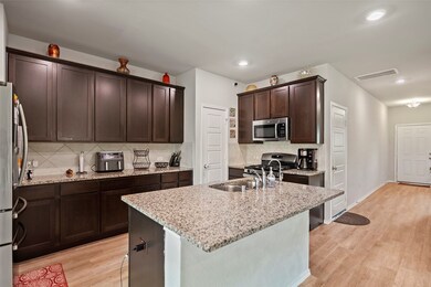 449 Camas Creek Ln, Magnolia, TX 77354 - photo 7