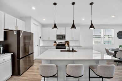 637 Seabiscuit Dr, Jarrell, TX 76537 - photo 7