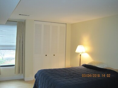 52 Shrewsbury Green Dr unit G, Shrewsbury, MA 01545 - photo 6