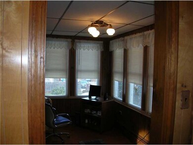 Studio/Study/Office. 1st Floor Unit