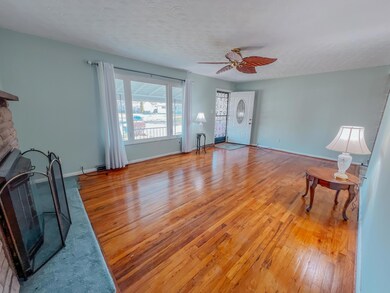 1322 Frisbee Dr, Columbus, OH 43224 - photo 7