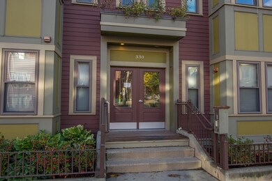 330 Meridian St unit 4, Boston, MA 02128 - photo 3