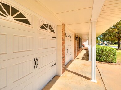 2417 NW 121st St, Oklahoma City, OK 73120 - photo 2