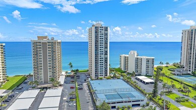 Connemara Condominiums unit 305, Riviera Beach, FL 33404 - photo 2