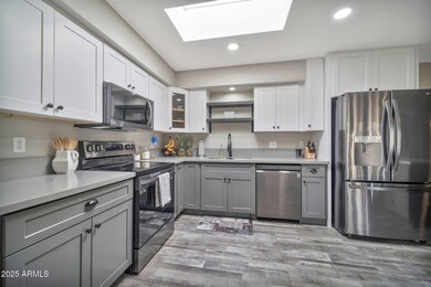 5836 W Winchcomb Dr-17