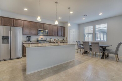 005 Kitchen
