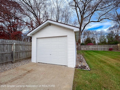 40 Shellenberger Ave, Battle Creek, MI 49037 - photo 5