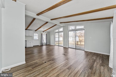 738 Aspen Cir, Red Hill, PA 18076 - photo 5