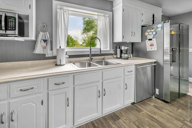 220 Mary Ann Cir, Spring Hill, TN 37174 - photo 3