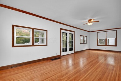 61 Winthrop Rd, Columbus, OH 43214 - photo 7