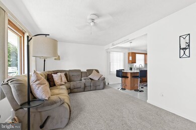 207 Hunterdon Ave, Sewell, NJ 08080 - photo 5