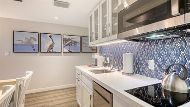 250 Sands Point Rd unit 5101, Longboat Key, FL 34228 - photo 5