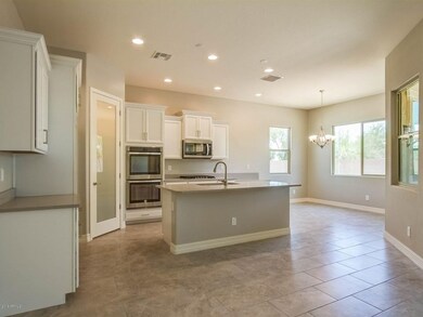 006_KitchenDining Room