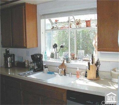 Greenhouse window over Kitchen Sink