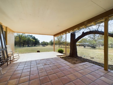1237 Hollmig Ln, Fredericksburg, TX 78624 - photo 4