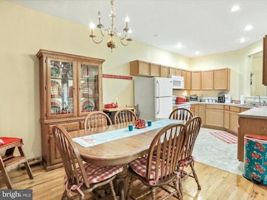 615 Allegheny Cir, Woodstock, VA 22664 - photo 5